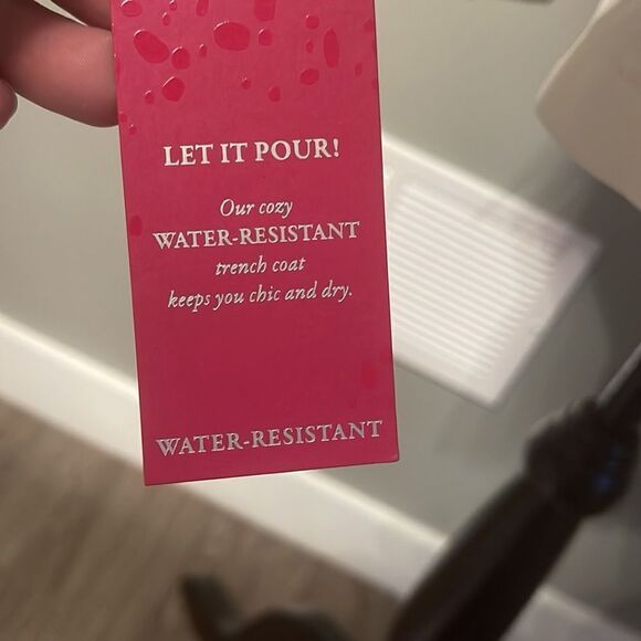 Vince Camuto
Hooded Softshell Jacket - Picture 4 of 4